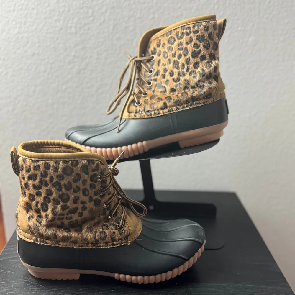 Marleylilly Girls 4 Black Brown Faux Winter Rain Monogrammed Leopard Duck Boots